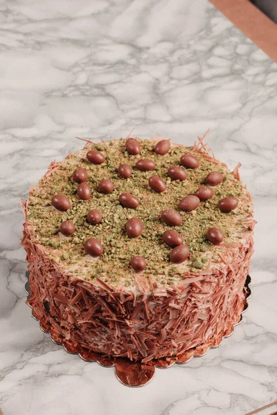 Masada lezzetli bir pasta var.