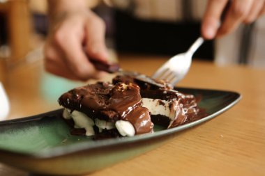 dondurma çikolatalı sufle