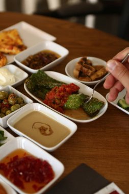 zengin ve leziz Türk Kahvaltı