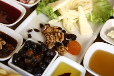 zengin ve leziz Türk Kahvaltı