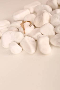 Elmas Mücevherler ve Moda Mücevherleri