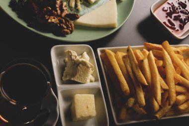 zengin ve leziz Türk Kahvaltı