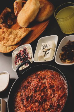 zengin ve leziz Türk Kahvaltı