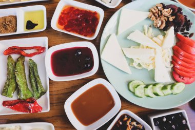 zengin ve leziz Türk Kahvaltı