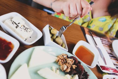 zengin ve leziz Türk Kahvaltı