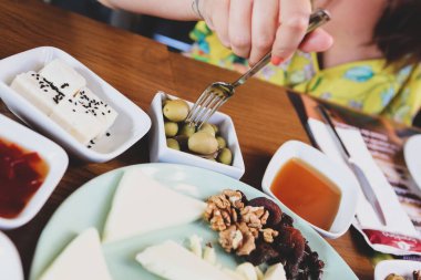 zengin ve leziz Türk Kahvaltı