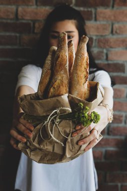 Lezzetli doğal estetik fırınlanmış ekmek