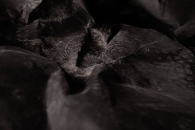 siyah buruşmuş kağıt arkaplan grunge doku arkaplanı