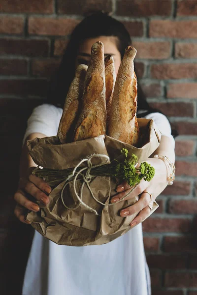 Lezzetli doğal estetik fırınlanmış ekmek