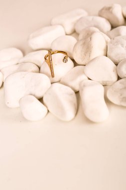 Elmas Mücevherler ve Moda Mücevherleri