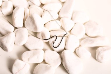 Elmas Mücevherler ve Moda Mücevherleri