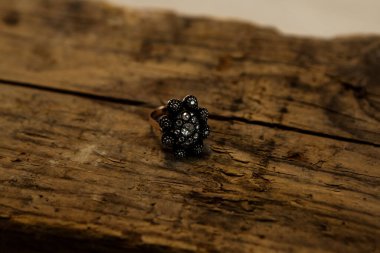 Elmas Mücevherler ve Moda Mücevherleri