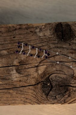 Elmas Mücevherler ve Moda Mücevherleri