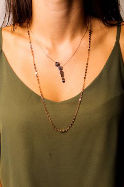 Elmas Mücevherler ve Moda Mücevherleri