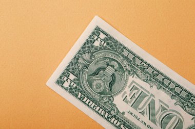 Bir sürü nakit bize dolar