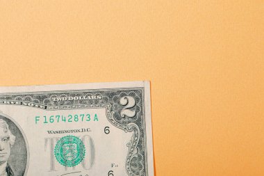 Bir sürü nakit bize dolar
