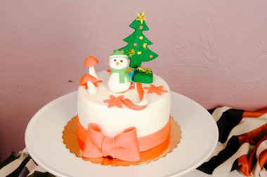 Masada lezzetli bir pasta var.