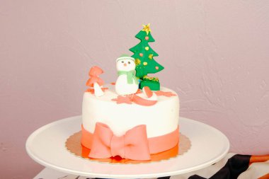 Masada lezzetli bir pasta var.