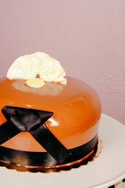 Masada lezzetli bir pasta var.