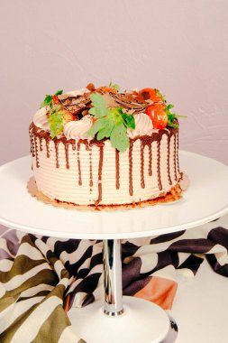 Masada lezzetli bir pasta var.