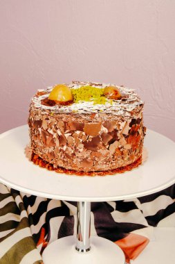 Masada lezzetli bir pasta var.