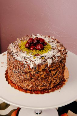 Masada lezzetli bir pasta var.