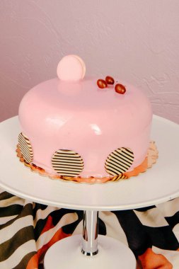 Masada lezzetli bir pasta var.