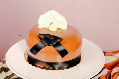 Masada lezzetli bir pasta var.