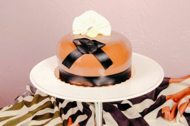 Masada lezzetli bir pasta var.