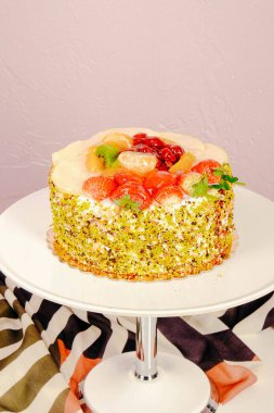 Masada lezzetli bir pasta var.