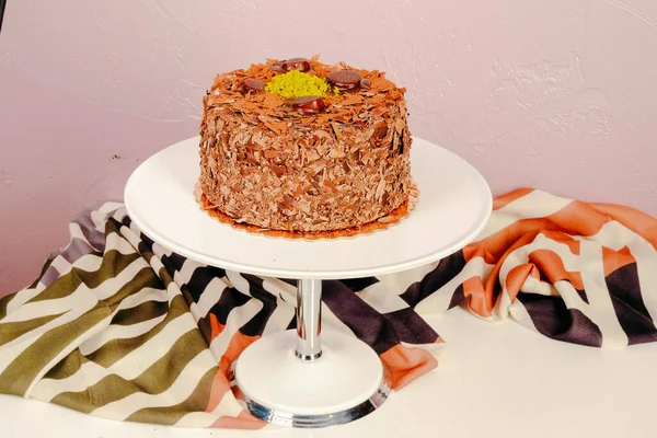 Masada lezzetli bir pasta var.