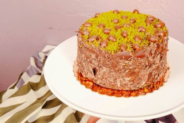 Masada lezzetli bir pasta var.