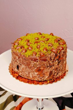 Masada lezzetli bir pasta var.