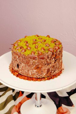 Masada lezzetli bir pasta var.