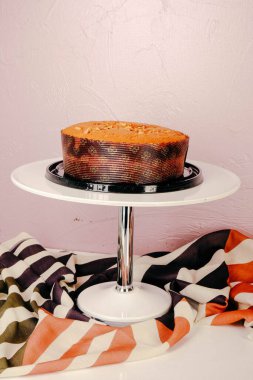 Masada lezzetli bir pasta var.