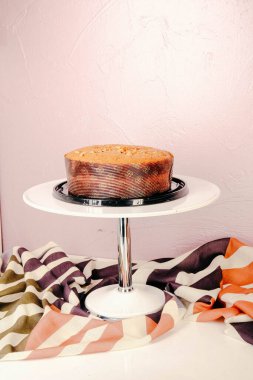 Masada lezzetli bir pasta var.