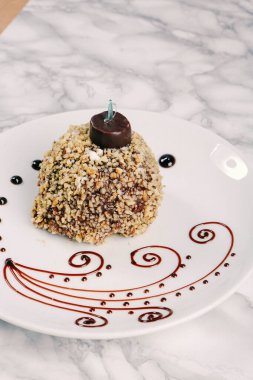 Masada lezzetli bir pasta var.