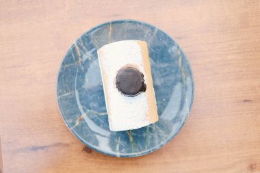 Masada lezzetli bir pasta var.