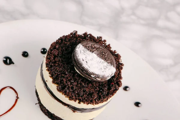 Masada lezzetli bir pasta var.