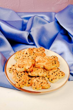 Koyu çikolata parçaları ile tanımlama