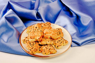 Koyu çikolata parçaları ile tanımlama