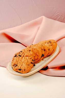 Koyu çikolata parçaları ile tanımlama