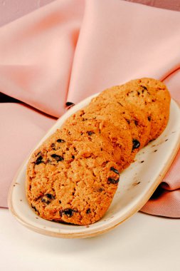 Koyu çikolata parçaları ile tanımlama