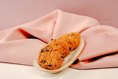 Koyu çikolata parçaları ile tanımlama