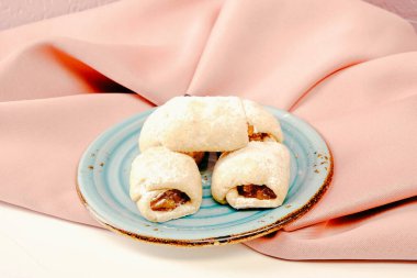 Koyu çikolata parçaları ile tanımlama