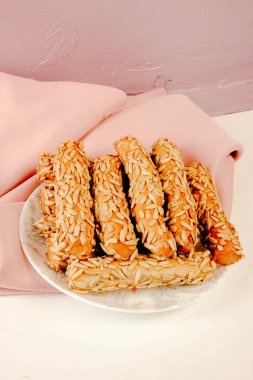 Koyu çikolata parçaları ile tanımlama