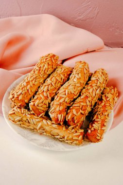 Koyu çikolata parçaları ile tanımlama