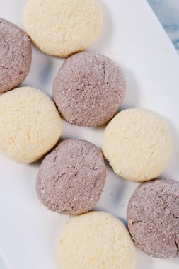 Koyu çikolata parçaları ile tanımlama