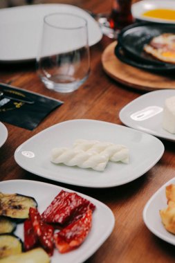 zengin ve leziz Türk Kahvaltı