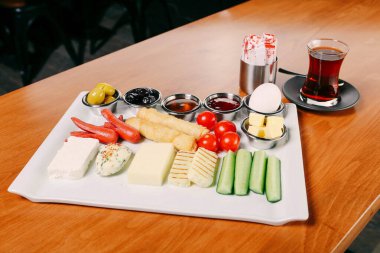 zengin ve leziz Türk Kahvaltı